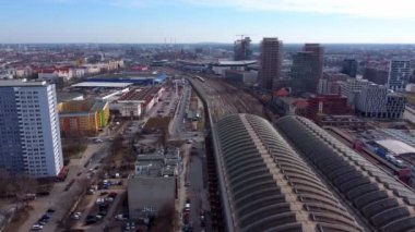 Berlin 'deki Doğu Tren İstasyonu