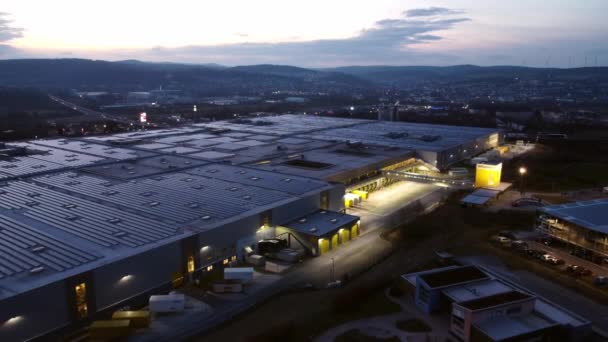 Amazon Logistics Center Niemcy w Bad Hersfeld - Miasto zła HERSFELD, NIEMCY - 10 marca 2021 — Wideo stockowe