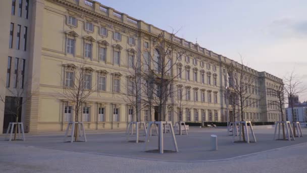 Berlin slott i centrum — Stockvideo