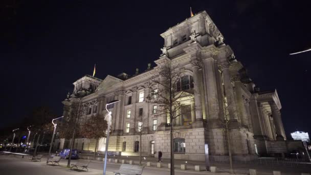 베를린에 있는 제국 청사 - 베를린에서 가장 유명 한 중앙 정부 청사 건물 — 비디오