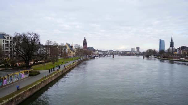 Frankfurt 'ta River Main Almanya — Stok video