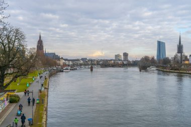 Frankfurt 'ta River Main Almanya