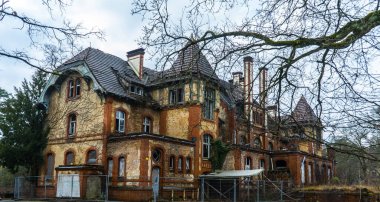Almanya 'da ünlü Kayıp Yer Beelitz Heilstaetten