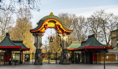 Berlin Hayvanat Bahçesi Berlin şehir merkezinde.
