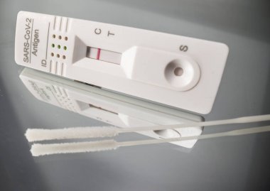 Corona Antijen Testi negatif sonuç verdi - FRANKFURT, GERMANY ŞEHRİ - 23 Mart 2021