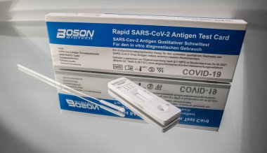 Sars COV 2 Hızlı Test - Covid-19 Antijen Testi - FRANKFURT, Almanya - 23 Mart 2021