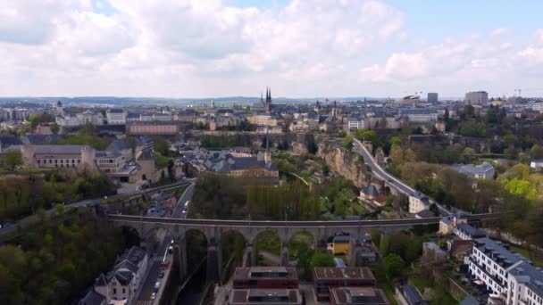 Toller Blick über die Stadt Luxemburg von oben — Stockvideo