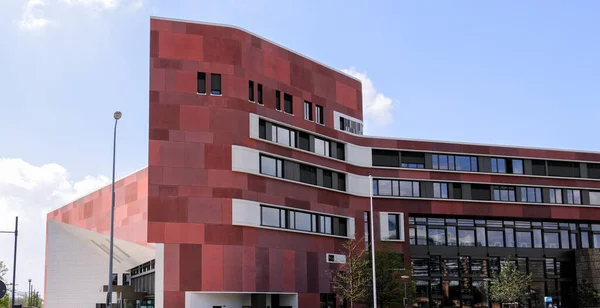 Εθνική βιβλιοθήκη του Λουξεμβούργου στην οικονομική περιφέρεια - LUXEMBURG CITY, LUXEMBURG - 30 Απριλίου 2021 — Φωτογραφία Αρχείου