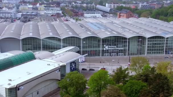 CCHの上空からの眺め-コングレス・センター・ハンブルク-ハンブルク,ドイツ- 2021年5月10日 — ストック動画