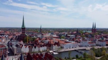 Lubeck Almanya 'nın ünlü Holsten Kapısı