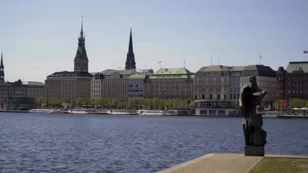 Чудовий Центр Міста Гамбург Фотографією Зробленою Озером Альстер Рівер — стокове відео
