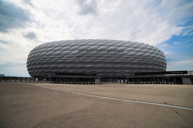 Münih 'teki ünlü Allianz Arena Stadyumu - Münih' teki ünlü futbol kulübü FC Bayern Muenchen - MUNICH, GERMANY - Haziran 03, 2021