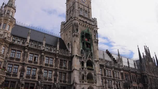 Ратуша Мюнхена Площади Мариен Историческом Районе City Munich Германия Июнь — стоковое видео