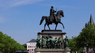 Köln 'deki Heumarkt Anıtı - COLOGNE, GERMANY - 25 Haziran 2021