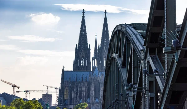 Силует Кельнського Собору Міст Гогенцоллерн Cologne Німеччина Червня 2021 — стокове фото