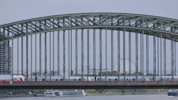 Jembatan Jembatan Atas Sungai Rhine Cologne Cologne Jermany June 2021 — Stok Video