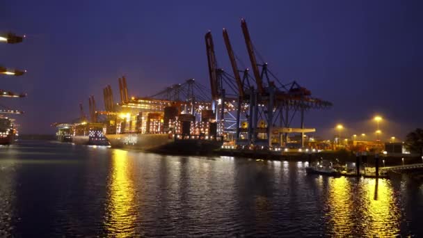 令人印象深刻的汉堡港及其巨大的集装箱码头 旅游摄影 — 图库视频影像