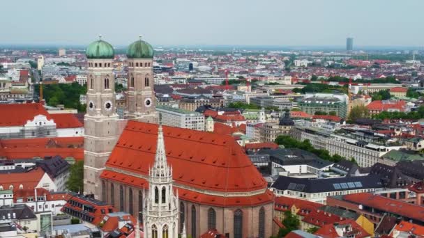 Berühmteste Kirche Münchens Die Frauenkirche Der Altstadt Luftaufnahme Drohnenfotografie — Stockvideo