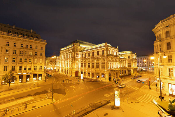 Vienna State Opera building in the city center - VIENNA, AUSTRIA - AUGUST 1, 2021