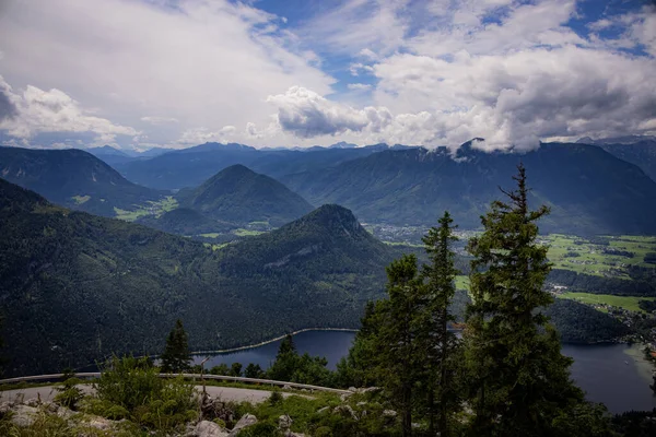 Paysage exceptionnel et paysage typique en Autriche - Alpes autrichiennes — Photo