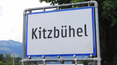 Avusturya 'nın ünlü Kitzbuehel kenti - özel bir kış cenneti - KITZBUHEL, AUSTRIA, EUROPE - 29 Temmuz 2021