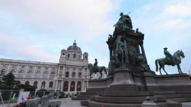 Viyana Müzesi 'ndeki anıt - Vienna, AUSTRIA - 1 Ağustos 2021