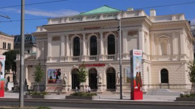 Viyana 'daki Albertina Modern Müzesi - Viyana, AVUSTRIA - 1 Ağustos 2021