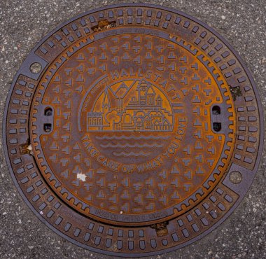 Avusturya 'daki Hallstatt' ün rögar kapağı - HALLSTATT, AUSTRIA - 30 Temmuz 2021