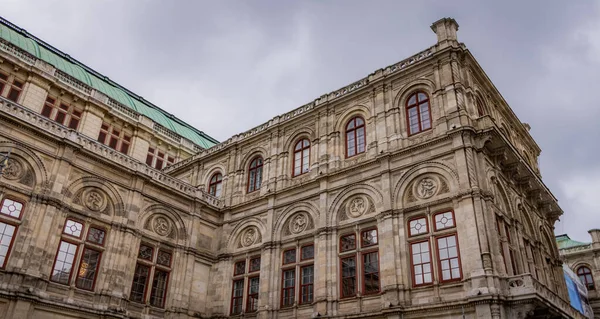 Здание Венской Государственной Оперы Центре Города Вена Австрия Августа 2021 — стоковое фото