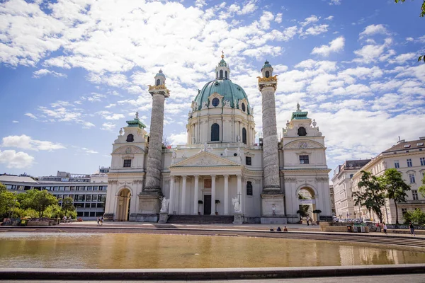 Berühmte Karlschronik Wien Bei Nacht Reisefotos — Stockfoto