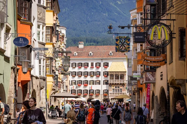 Historische Gebäude Der Altstadt Von Innsbruck Innsbruck Österreich Juli 2021 — Stockfoto