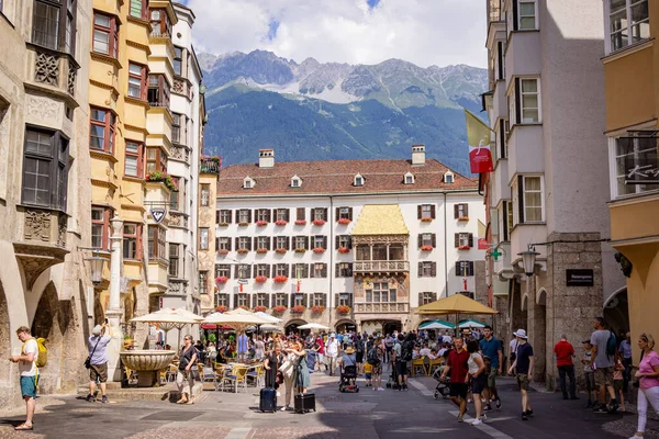 Исторический Район Города Красивой Пешеходной Зоной Рыночной Площадью Innsbruck Austria — стоковое фото