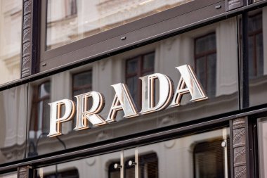 Viyana 'da özel bir Prada mağazası - Vienna, AUSTRIA - 1 Ağustos 2021