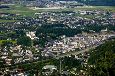 Avusturya 'nın Salzburg kentindeki hava manzarası - seyahat fotoğrafçılığı