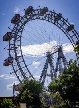 Viyana 'daki Prater Eğlence Parkı - Viyana, AVUSTRIA - 1 Ağustos 2021