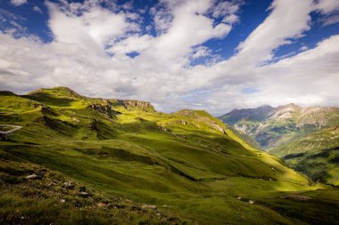 Avusturya 'da şaşırtıcı manzara ve tipik manzara - Avusturya Alpleri - seyahat fotoğrafçılığı