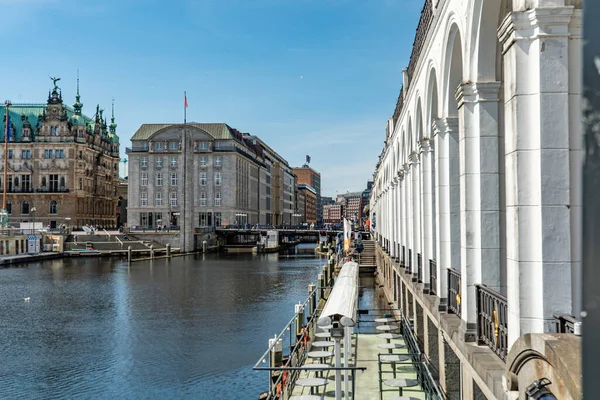 Hermoso Alster Arcades Ciudad Hamburgo Llamado Alsterarkaden Hamburg Alemania Mayo — Foto de Stock