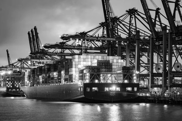 Riesige Ladekräne Hamburger Hafen Bei Nacht Hamburg Deutschland Mai 2021 — Stockfoto