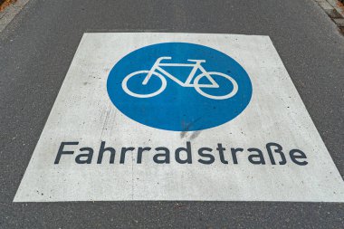 Almanya 'da sadece bisiklet - STADE, GERMANY - 10 Mayıs 2021