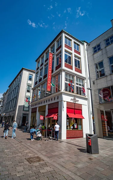 Lubeck Almanya 'sından ünlü badem ezmesi - LUBECK, Almanya - 10 Mayıs 2021