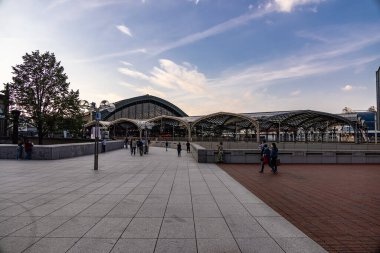 Köln Merkez İstasyonu - COLOGNE, GERMANY - 25 Haziran 2021