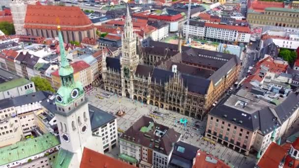 Πλατεία Marienplatz Και Δημαρχείο Στο Κέντρο Της Πόλης Του Μονάχου — Αρχείο Βίντεο