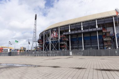 ROTTERDAM, NETHERLANDS - 13 Eylül 2025 - Feyenoord Stadyumu, De Kuip, Rotterdam, Hollanda 'da yenilenmektedir. ROTTERDAM, NETHERLANDS - 13 Eylül 2025 -
