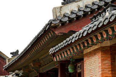 SEOUL, Güney Kore - 11 Ekim 2025 - Kore geleneksel çatı müfrezesi Gyeongbokgung Sarayı, Seul