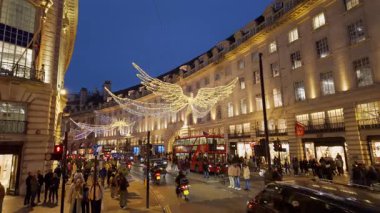 Londra Noel Zamanı - Regent Street Xmal Lights - London, Birleşik KINGDOM - 21 ARALIK 2024