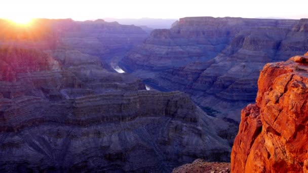 Děsivý pohled nad Grand Canyon večer — Stock video