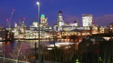 Şehir Londra manzarası akşam - zaman atlamalı vurdu