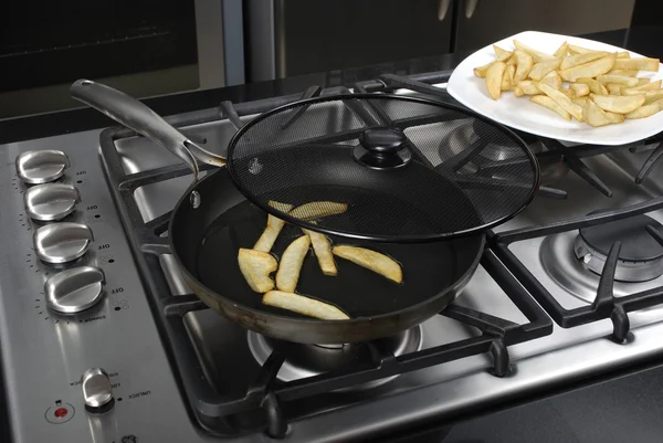 tavada kızartma patates