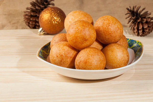 Kolombiya böreği, peynir topu ve mısır unu..