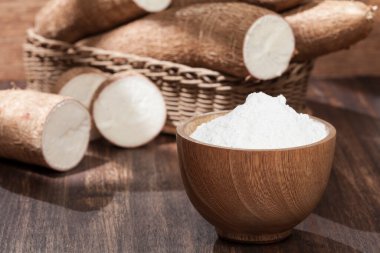 Organik çiğ Cassava Kök Nişastası - Manihot esculenta.